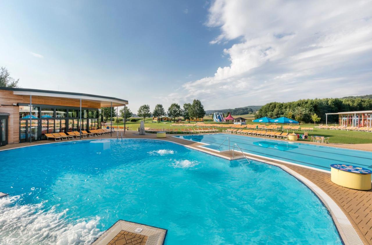 H2O Hotel-Therme-Resort, Fur Familien Mit Kindern บาดวัลเทอร์สดอร์ฟ ภายนอก รูปภาพ